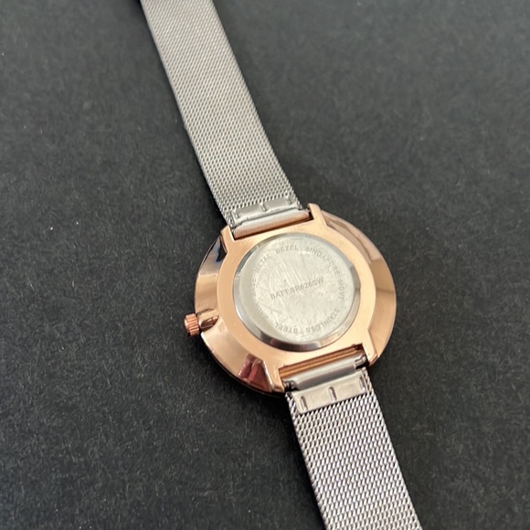 MVMT Analog Watch Rose Gold Dusty Pink - Picture 8 of 13